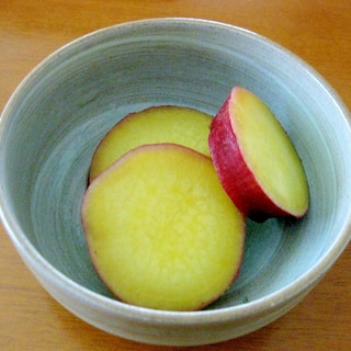 レモンの風味が美味しい！さつま芋のレモン煮♪